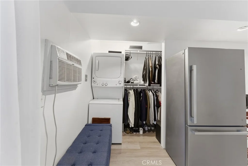 Photo of 520 W Hermosa