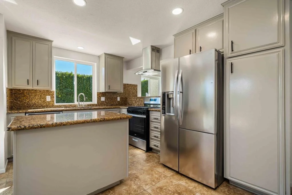 Photo of 42350 May Pen Road