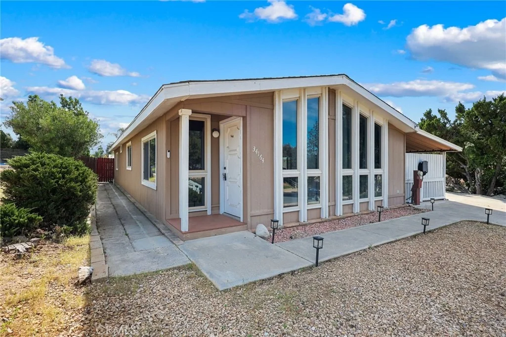 Photo of 34164 Harrow Hill Road