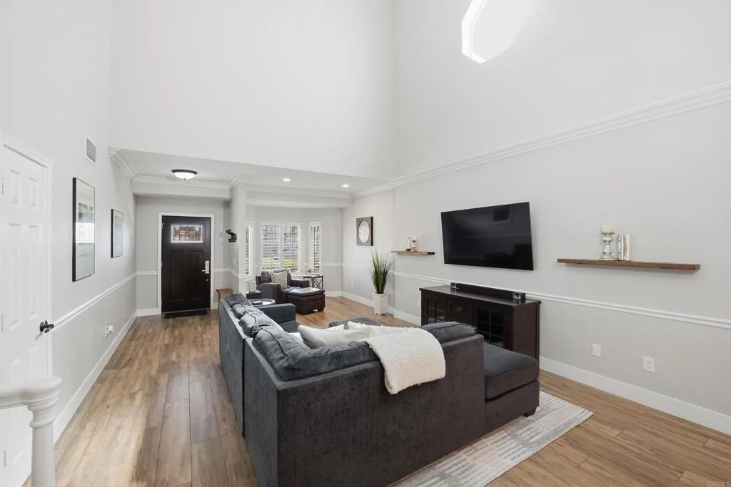 Photo of 930 Rose Arbor Drive