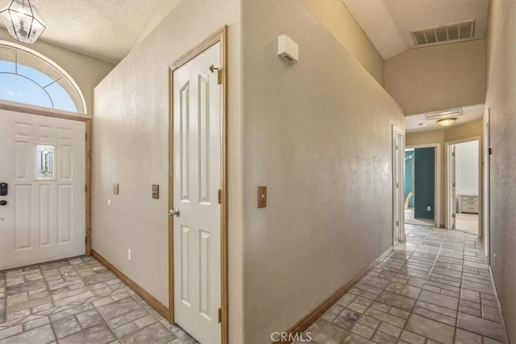Photo of 1397 Sierra