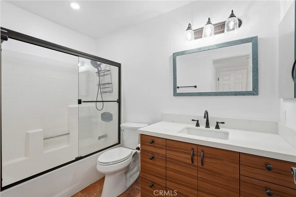 Photo of Unit 104 at 801 Pine
