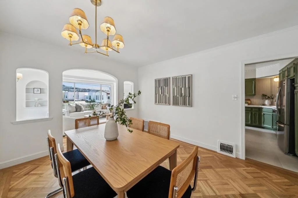 Photo of 825 Amazon Avenue