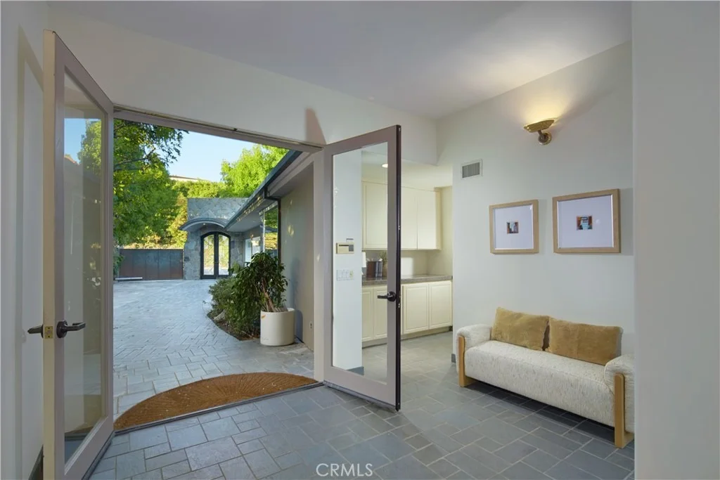 Photo of 2027 Bayside Drive