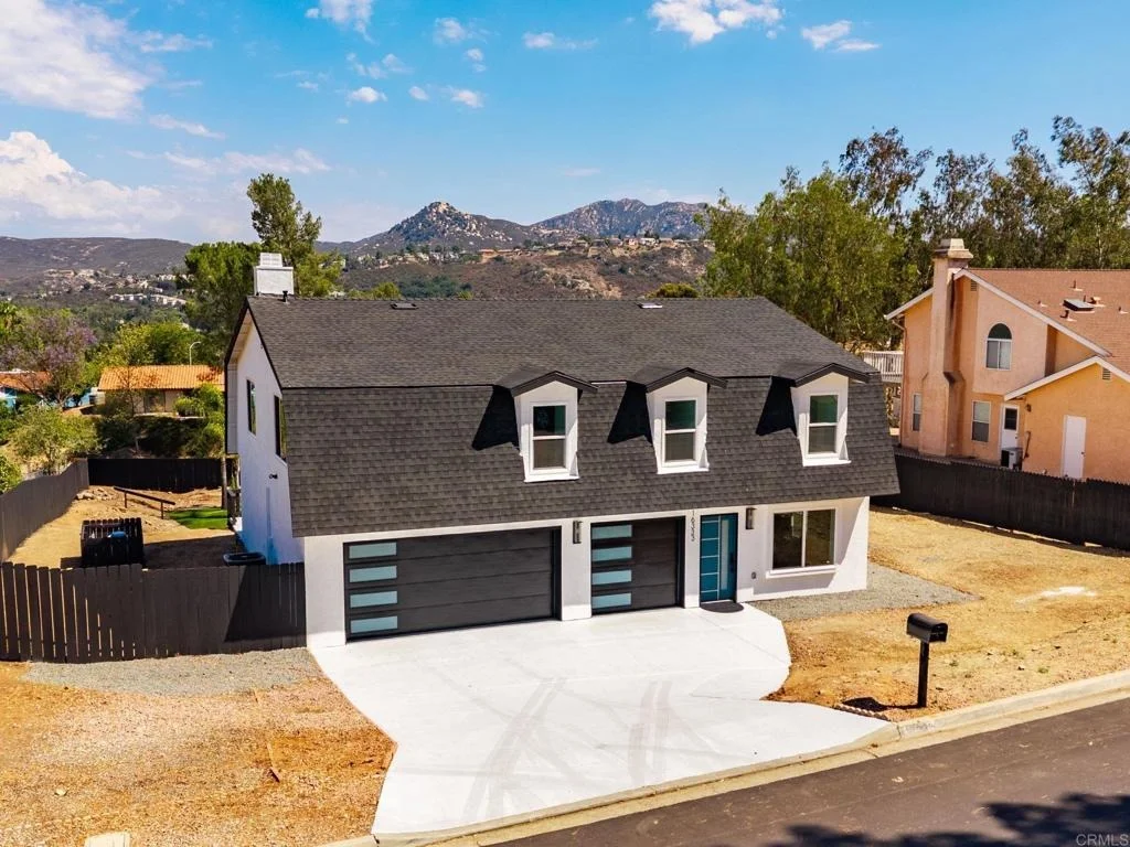 Photo of 16333 Oak Springs Drive