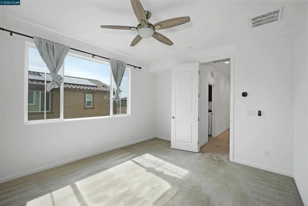 Photo of 531 Lavender Dr