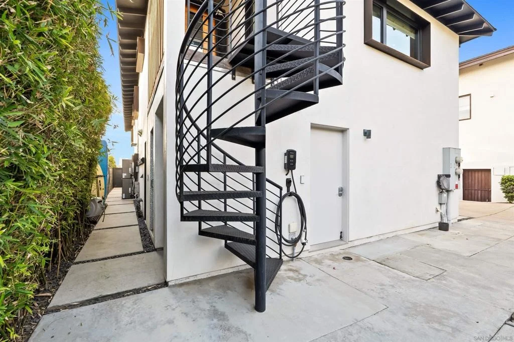 Photo of 1715 17 Coast Blvd