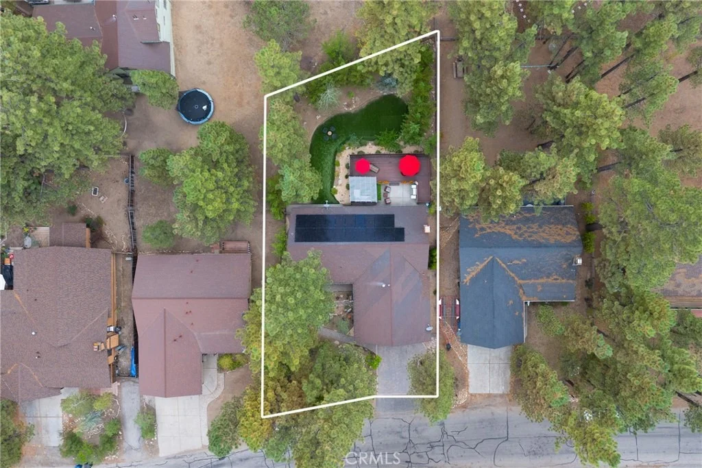Photo of 824 Mountain Lane