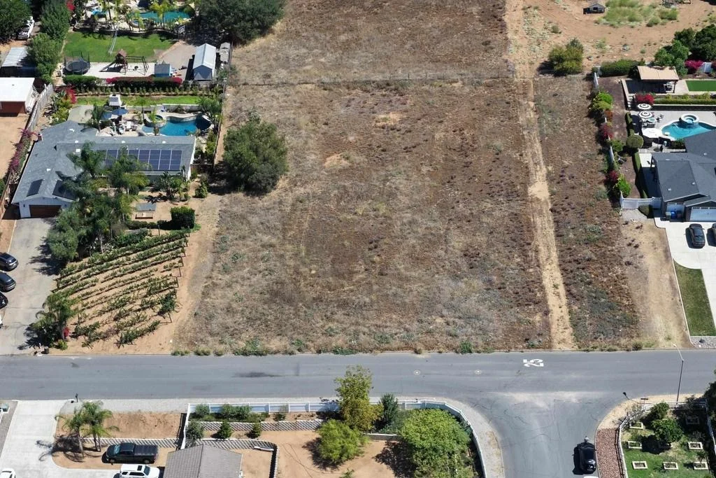Photo of 14444 Twin Peaks Rd
