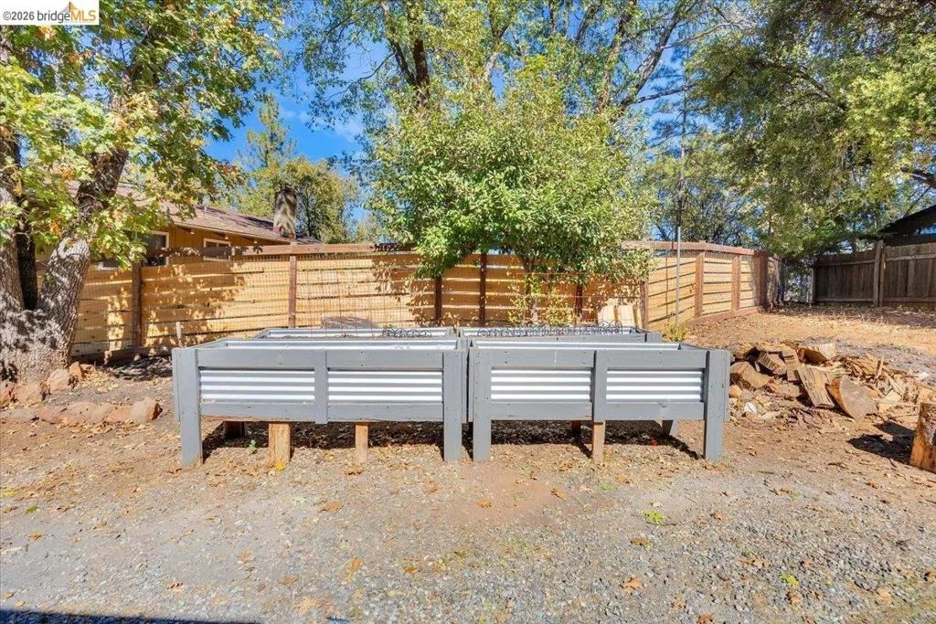 Photo of 5827 Lookout Ct