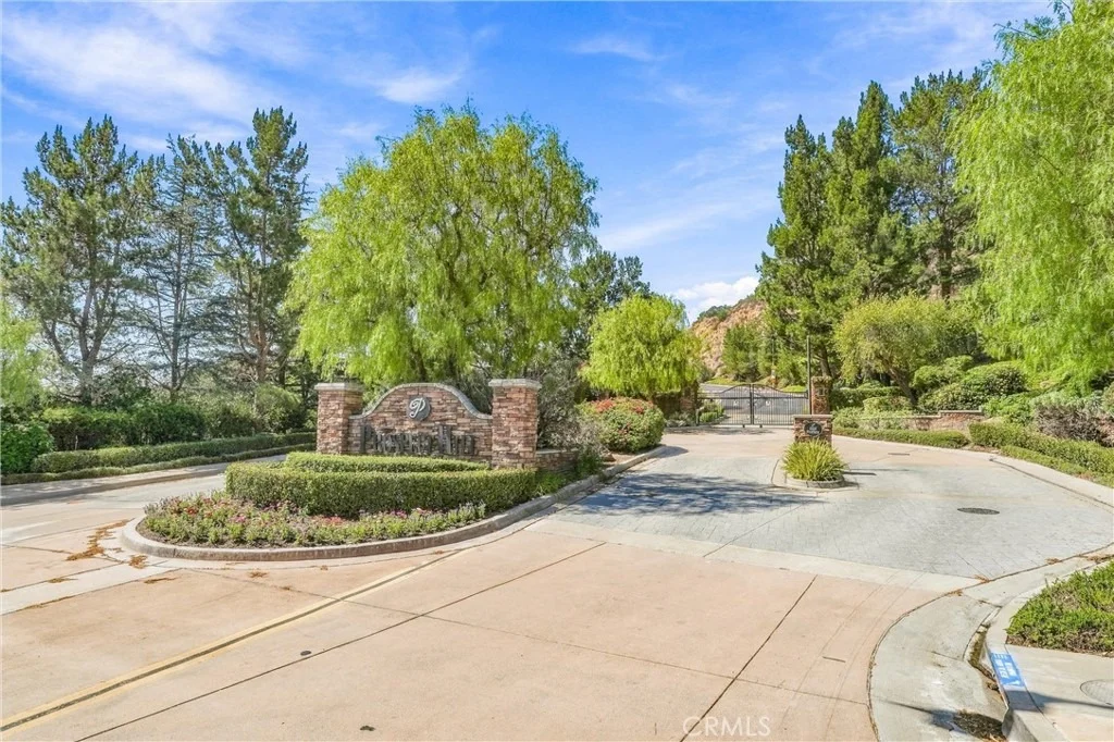 Photo of 6226 E Cliffway Drive