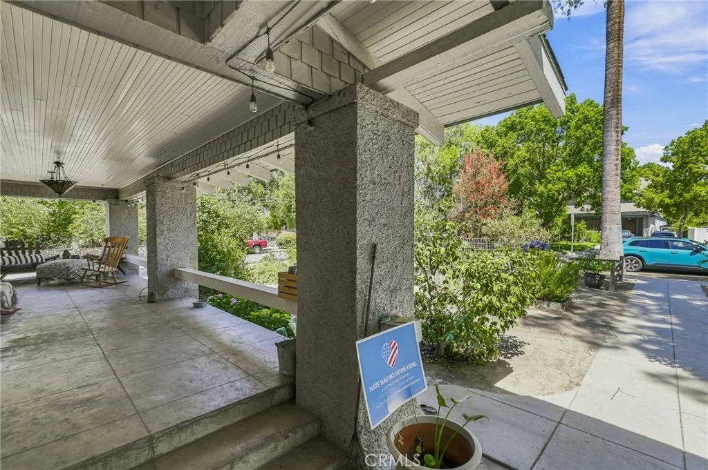 Photo of 425 W E Street