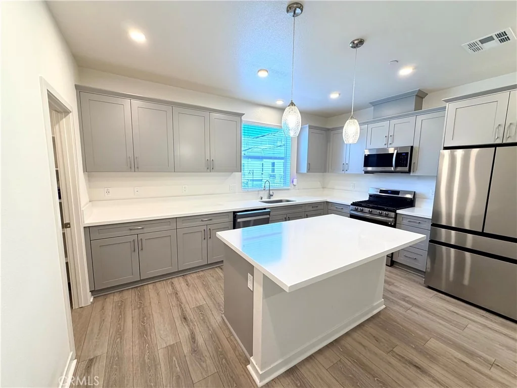 Photo of 715 Winchester Drive