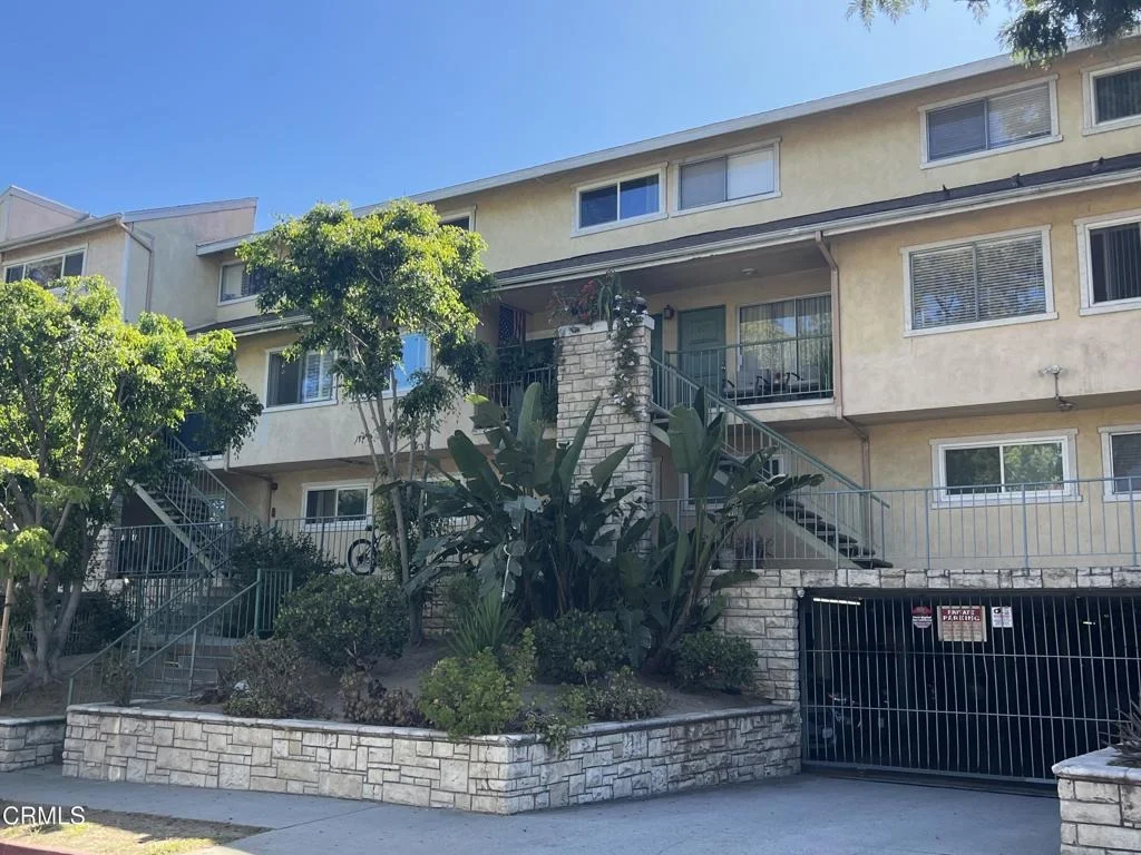 Photo of Unit 107 at 121 Sinclair Avenue