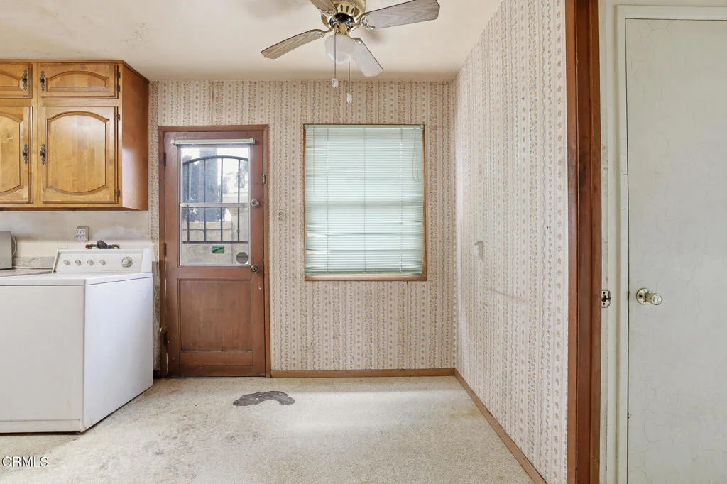 Photo of 456 E Poplar Street