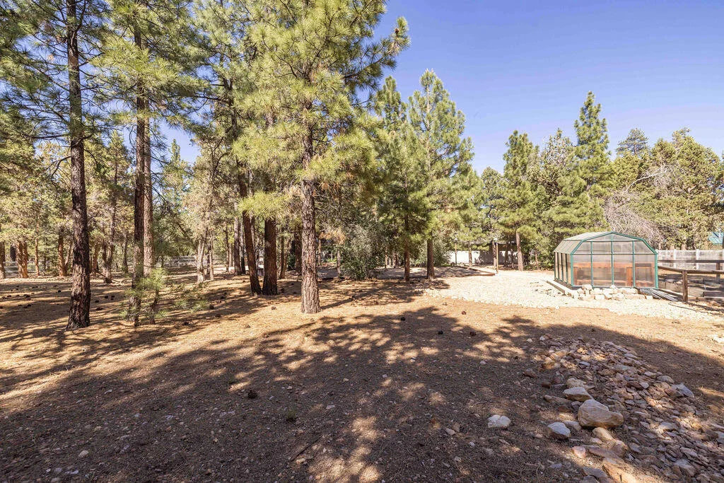 Photo of 661 Cedar Glen Drive