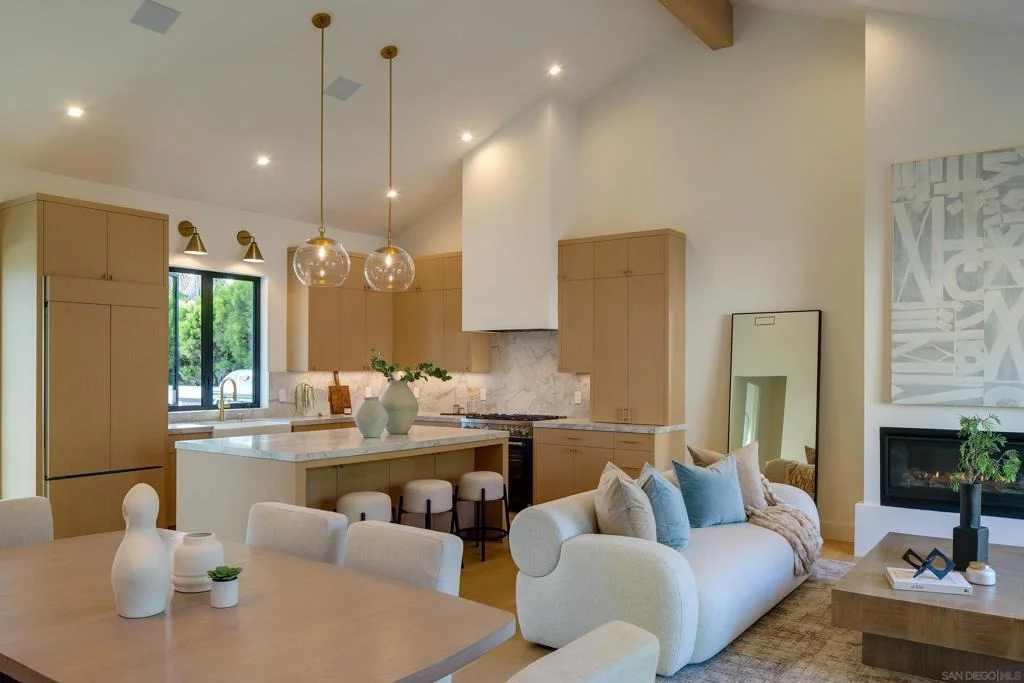 Photo of 7554 Cabrillo Ave.