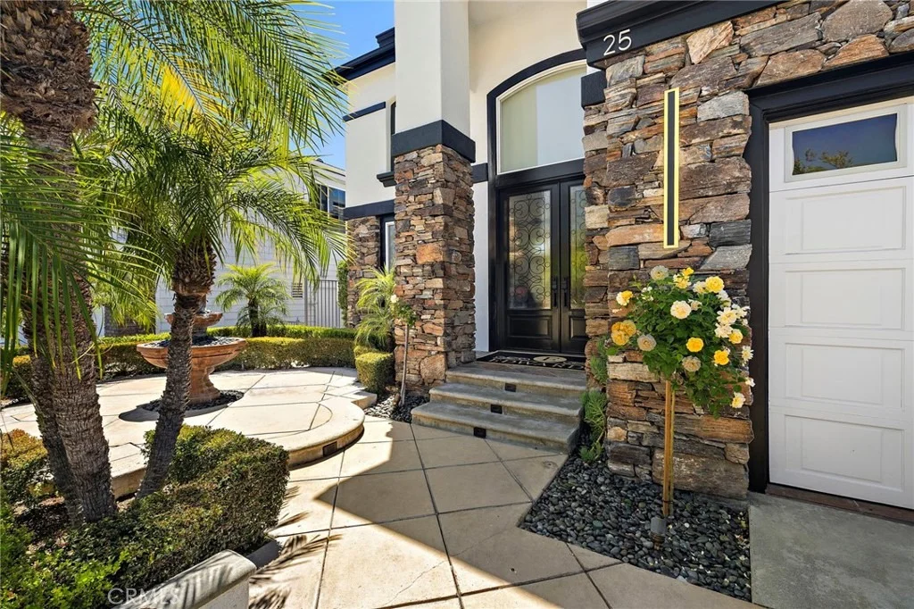 Photo of 25 Golf View Drive