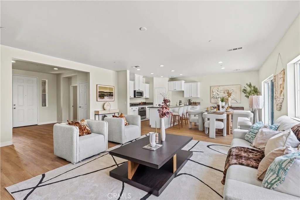 Photo of 6895 Riverglen Court