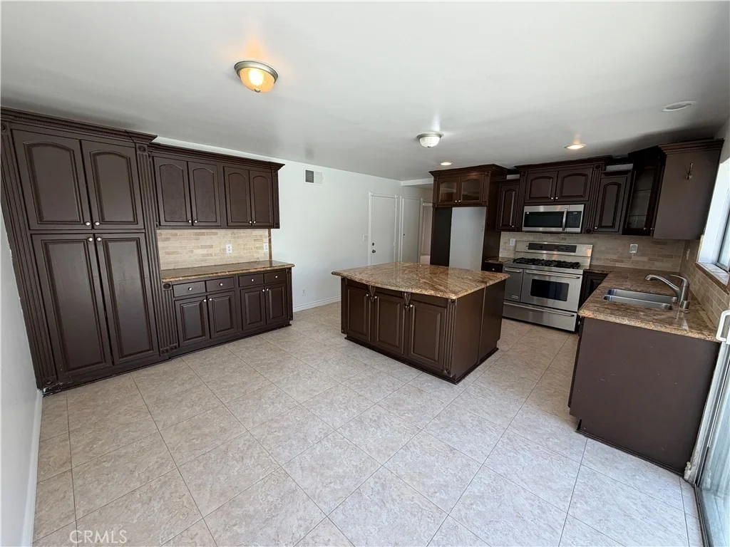 Photo of 27589 Elder View Drive