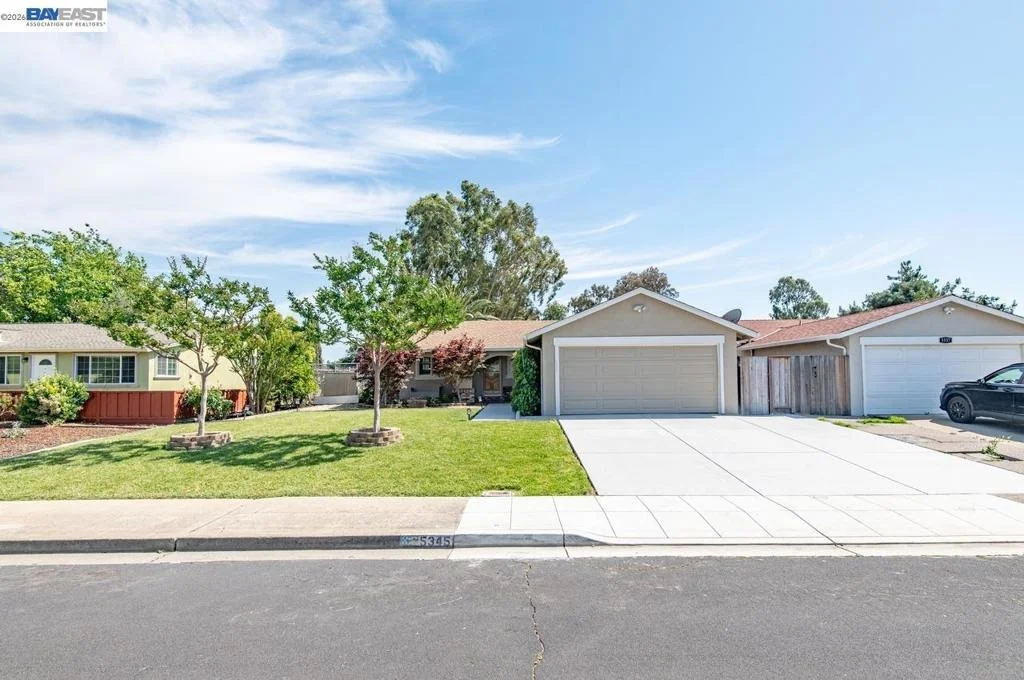 Photo of 5345 Lilac Ave