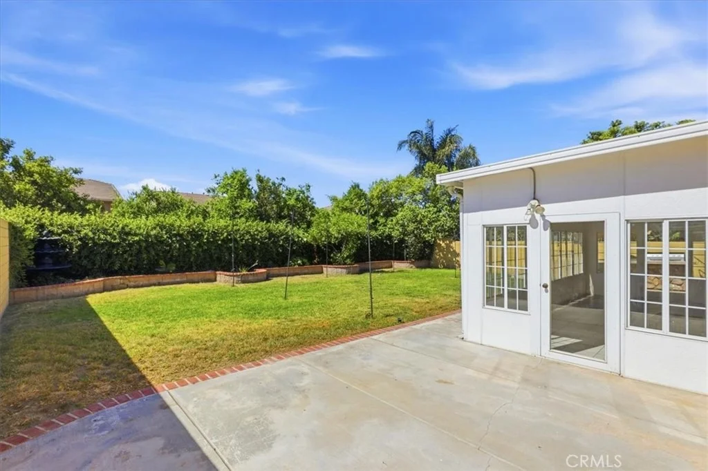 Photo of 14993 Oak Spring