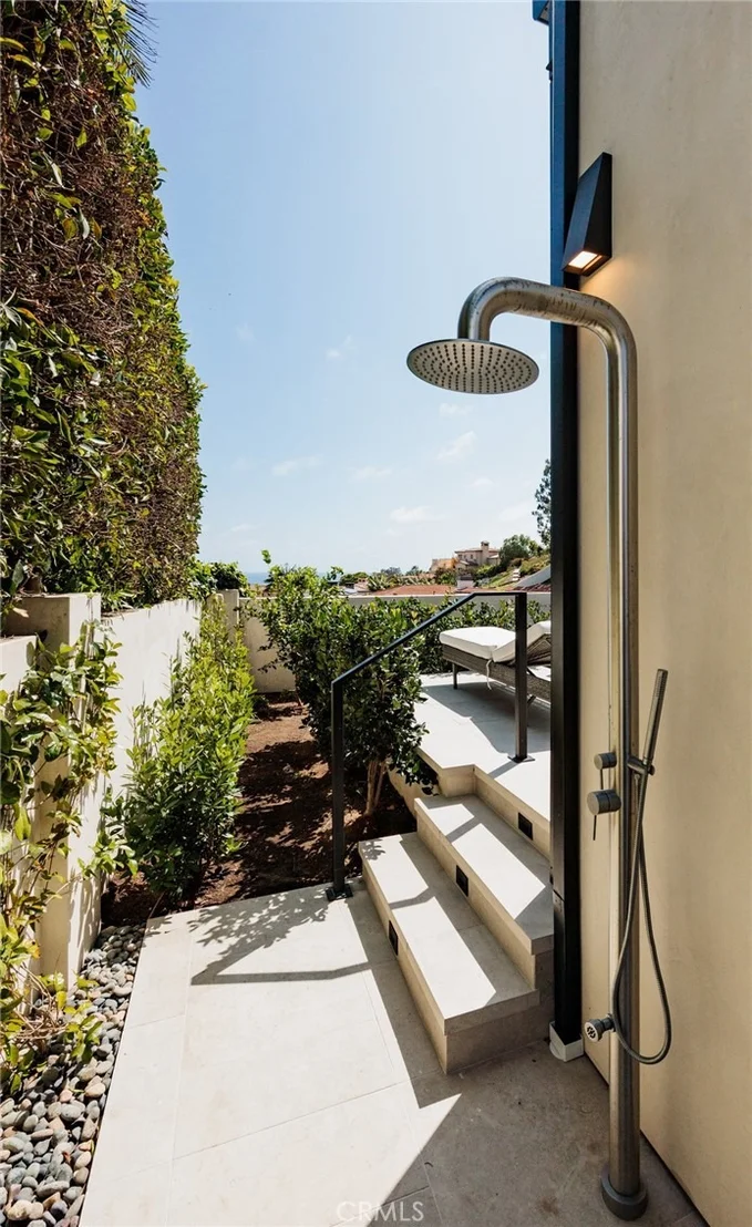 Photo of 2595 Altamar