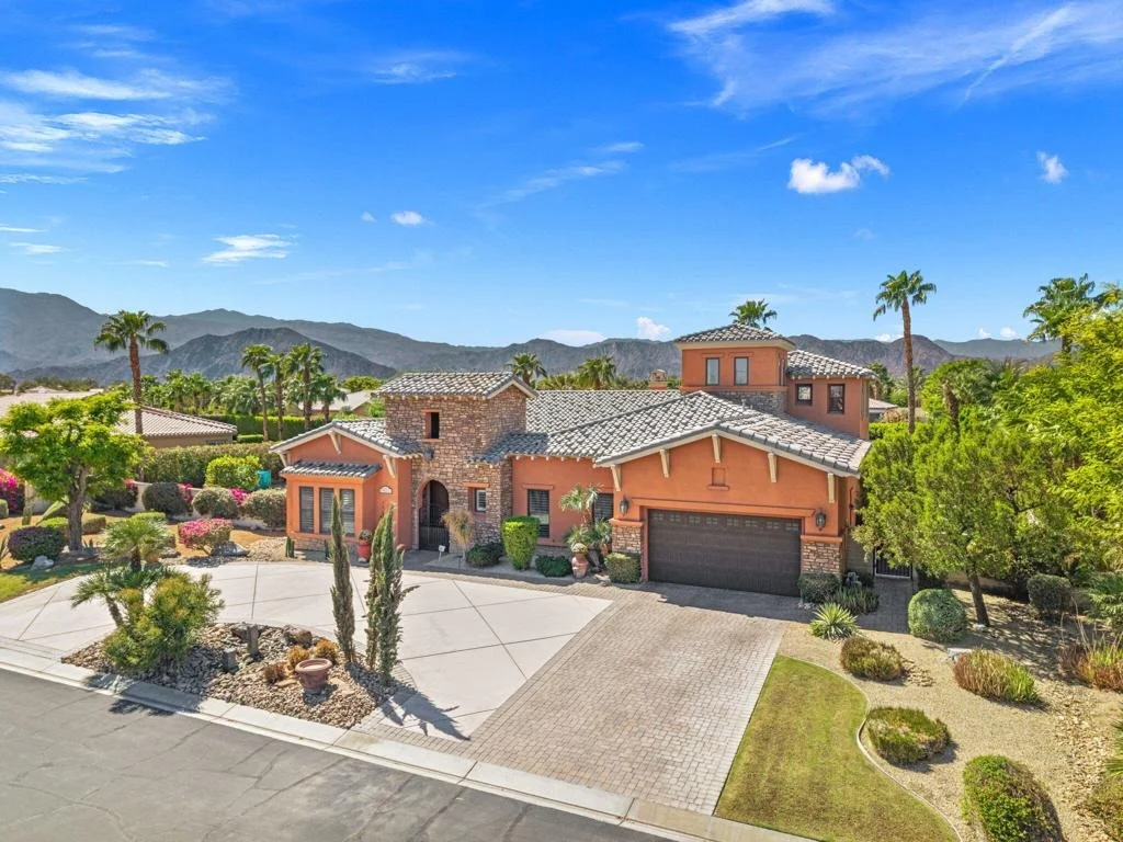 Photo of 49233 Constitution Drive