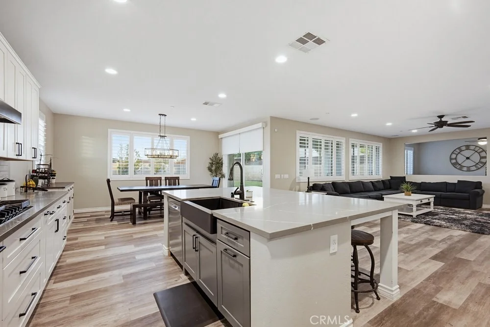 Photo of 11430 Lyle