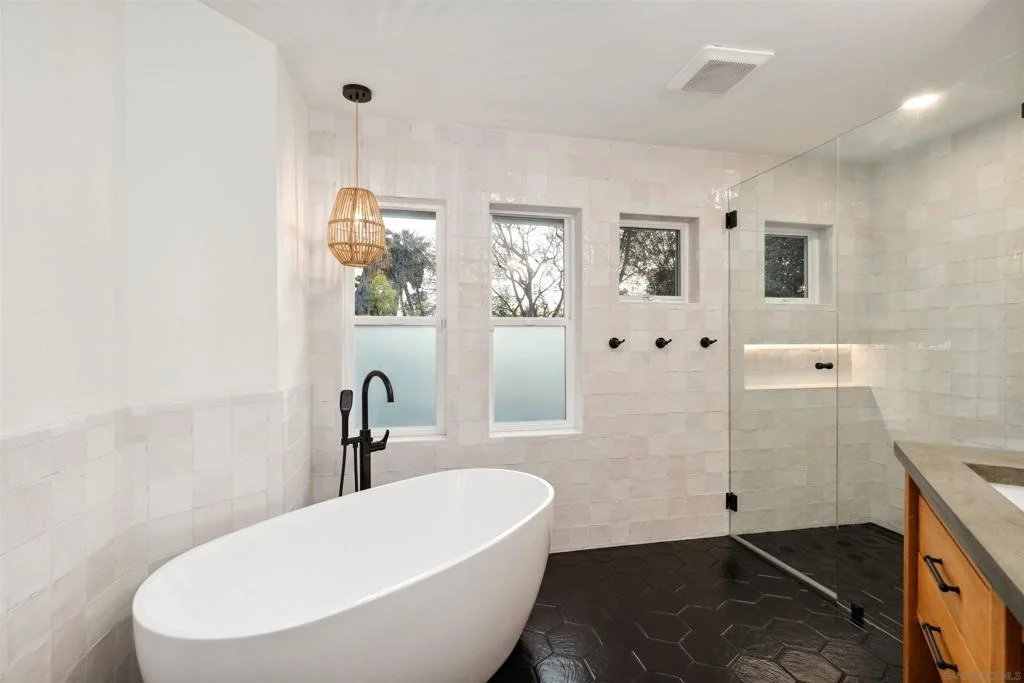 Photo of 4525 27 Conrad Drive