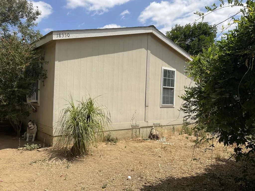 Photo of 18330 Eucalyptus Avenue