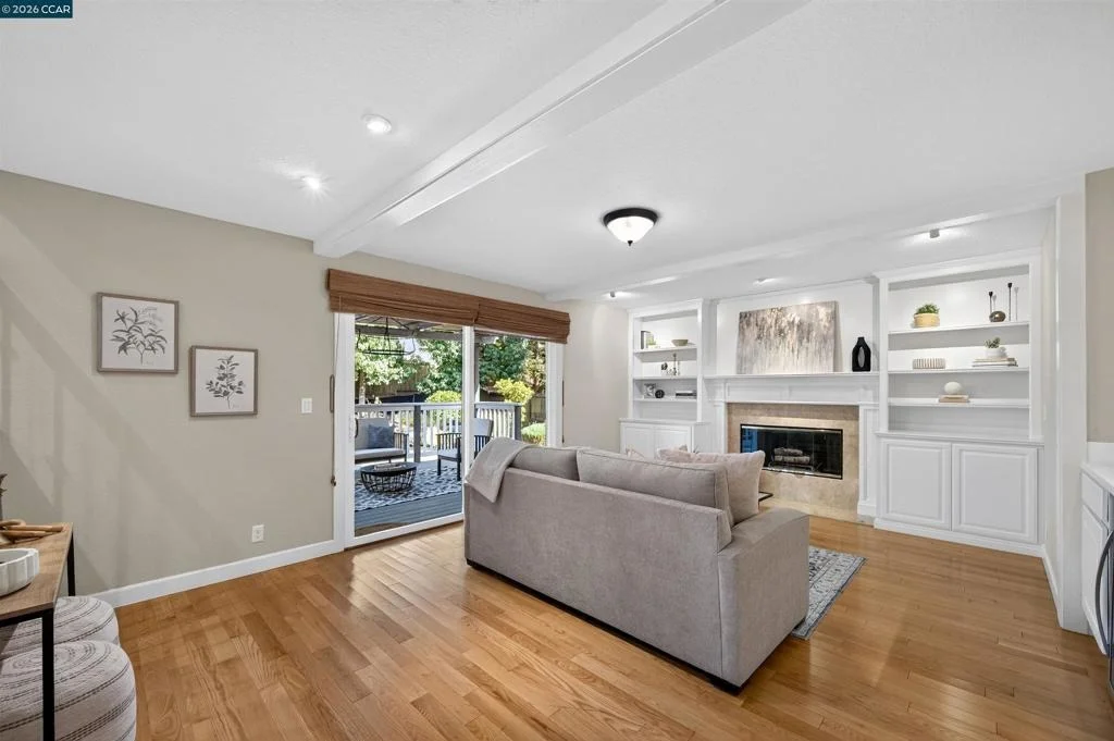 Photo of 1409 Stonehedge Dr