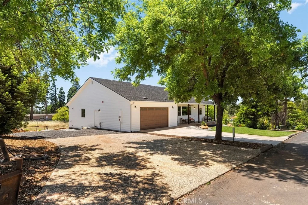 Photo of 1682 Sweetbriar Lane