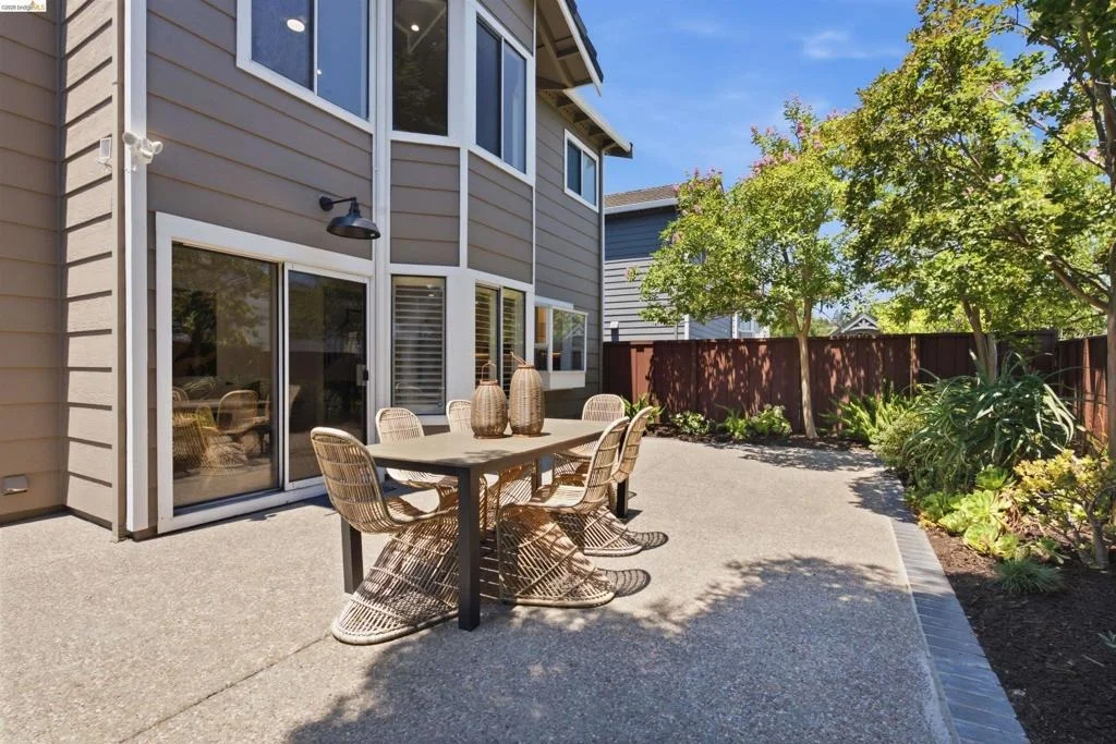 Photo of 18911 Sydney Cir