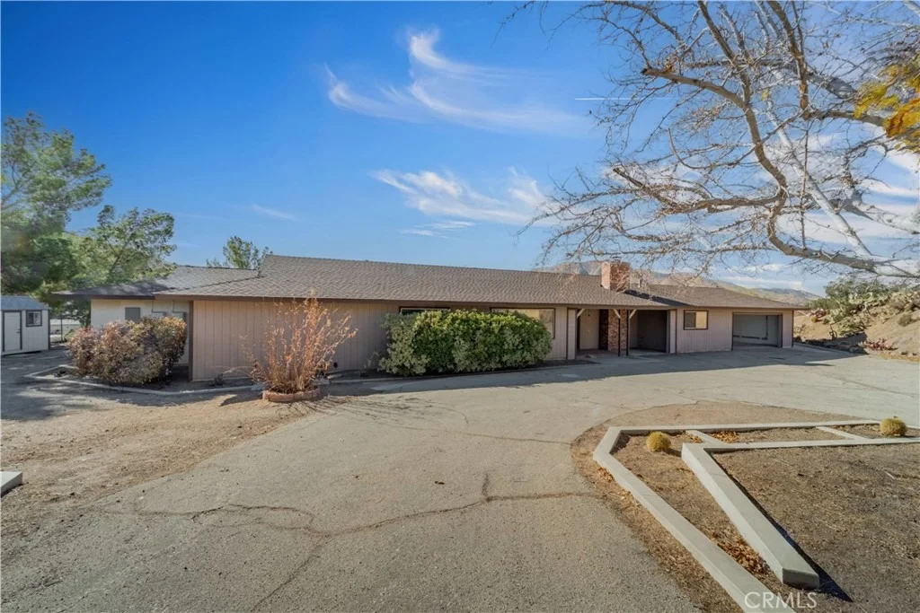 Photo of 31427 Indian Oak Rd