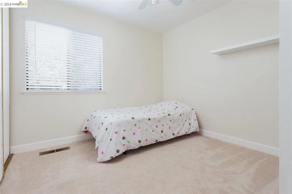 Photo of 284 Persimmon Dr