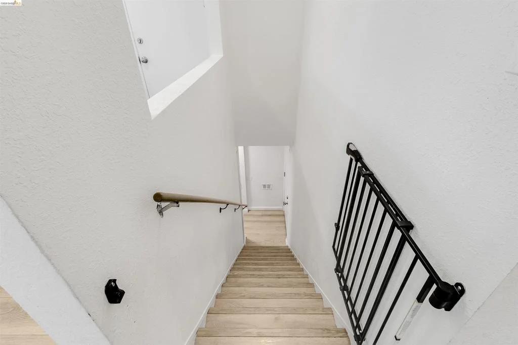 Photo of 335 Pepper Dr