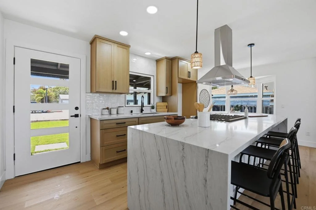 Photo of 4547 Contour Blvd