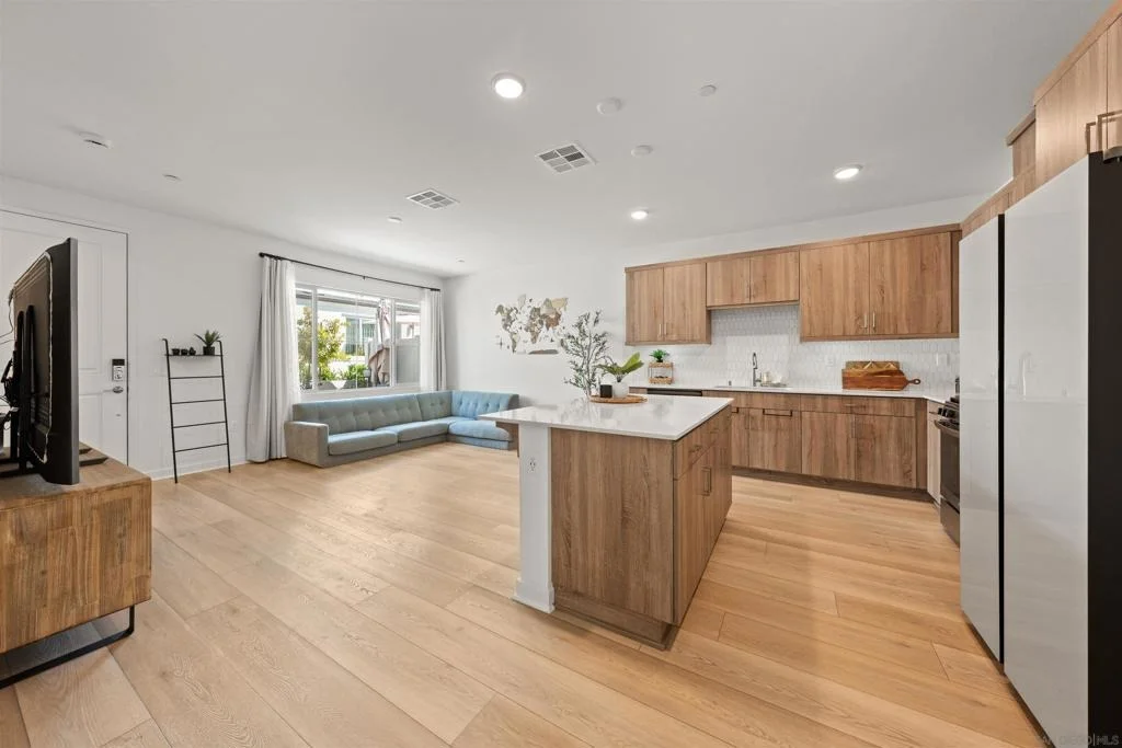 Photo of 320 Satsuma Trail