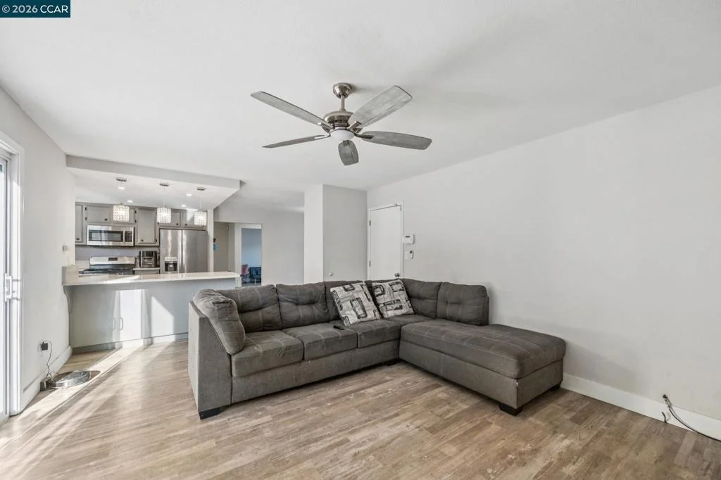 Photo of 20 Clairmont Pl