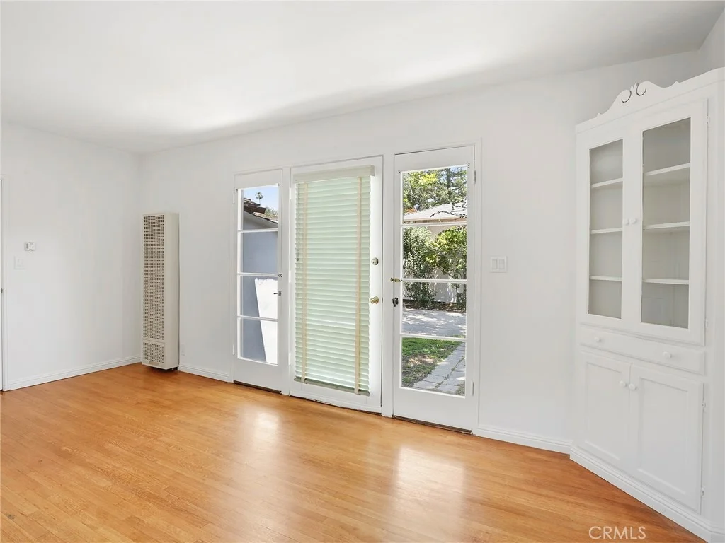 Photo of 1727 N Hill Avenue
