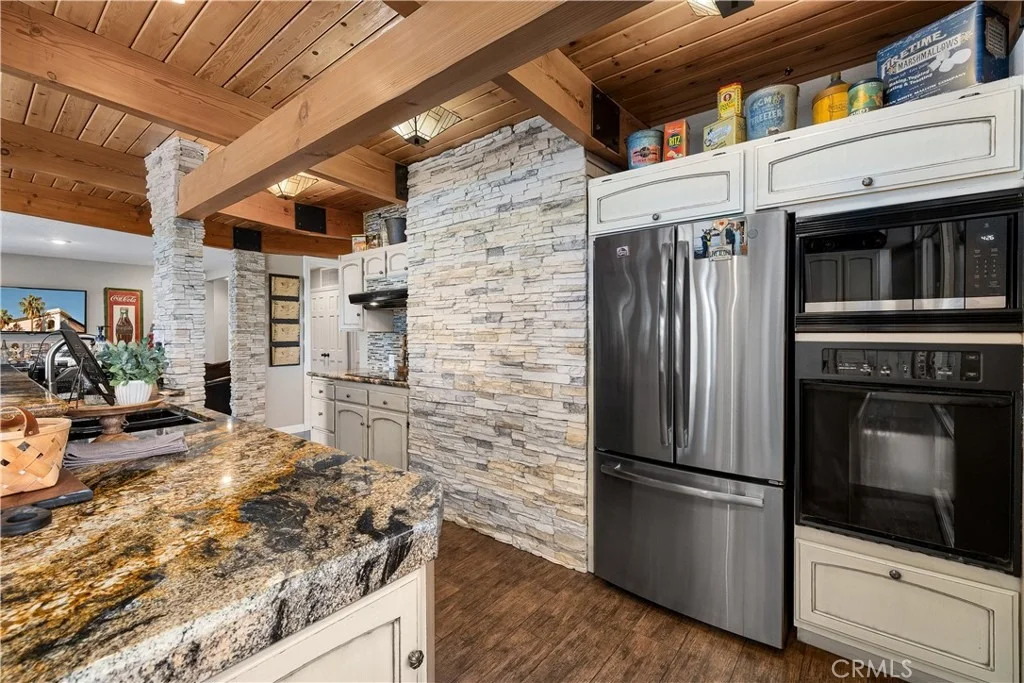 Photo of 1107 Sandhurst Lane