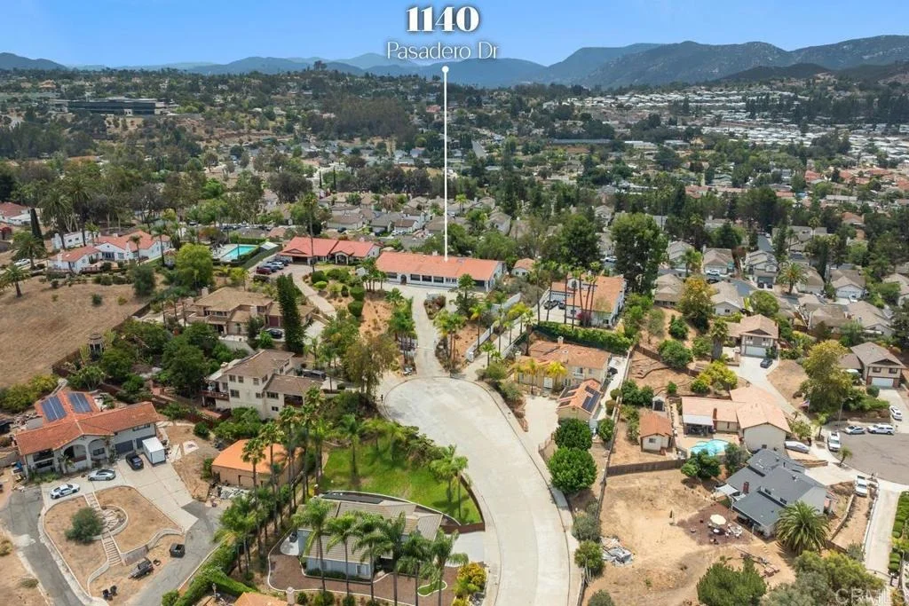 Photo of 1140 Pasadero Drive