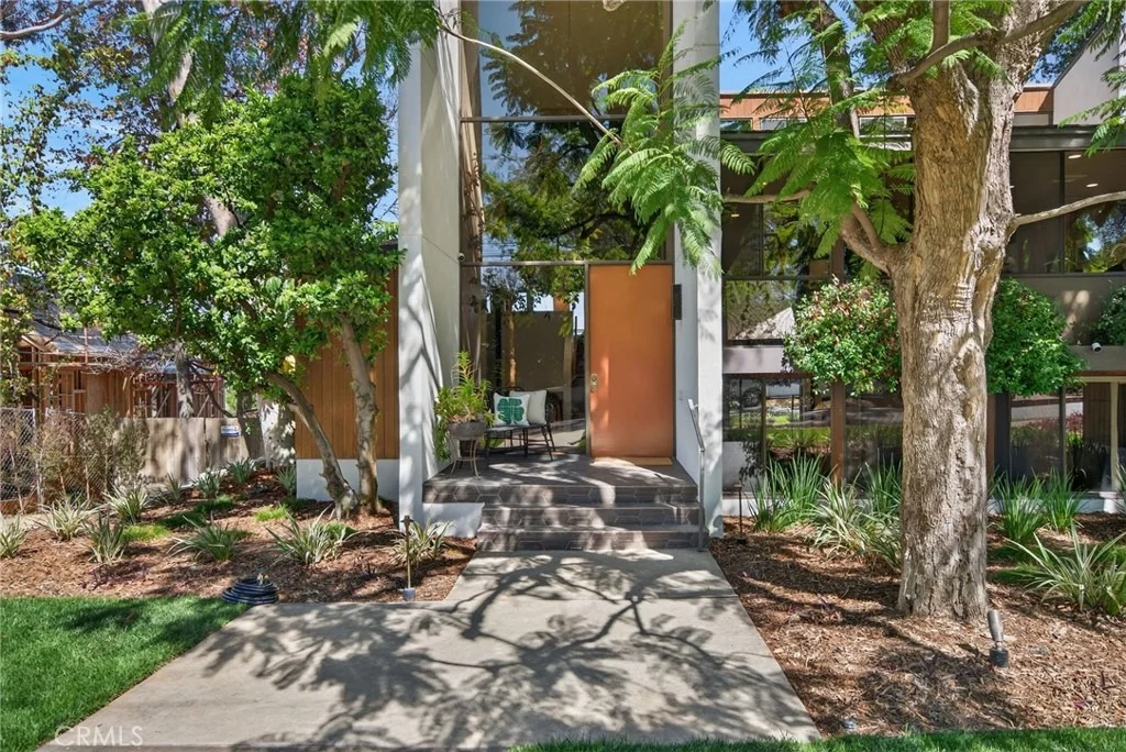 Photo of 2023 Arroyo Drive