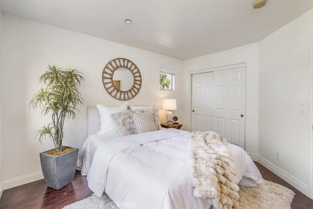 Photo of 8151 Atlantic