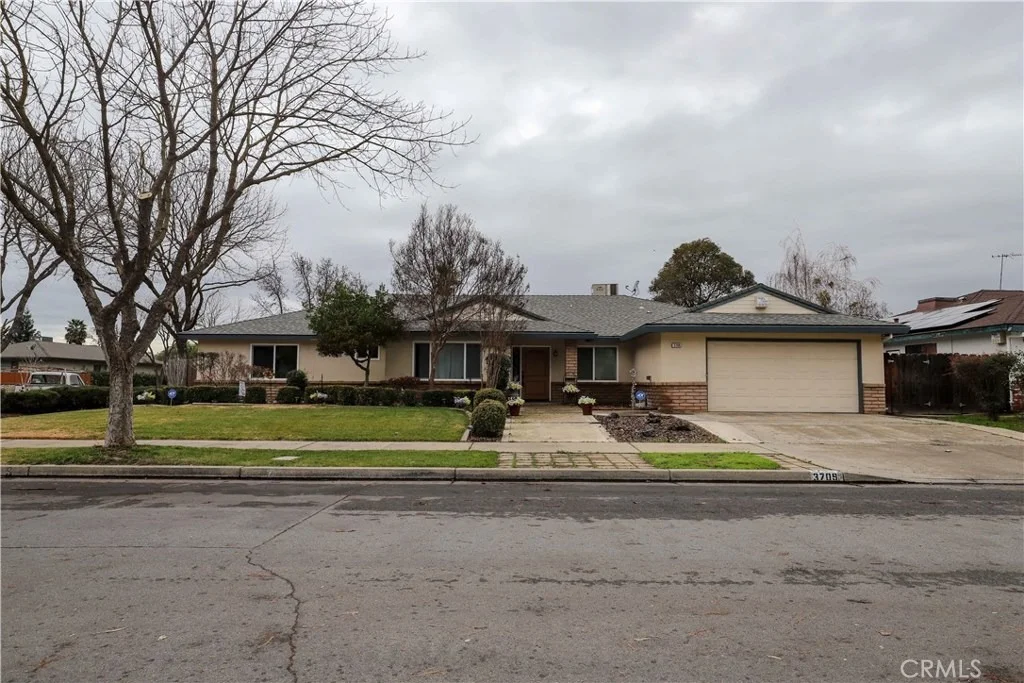 Photo of 3709 Notre Dame Avenue