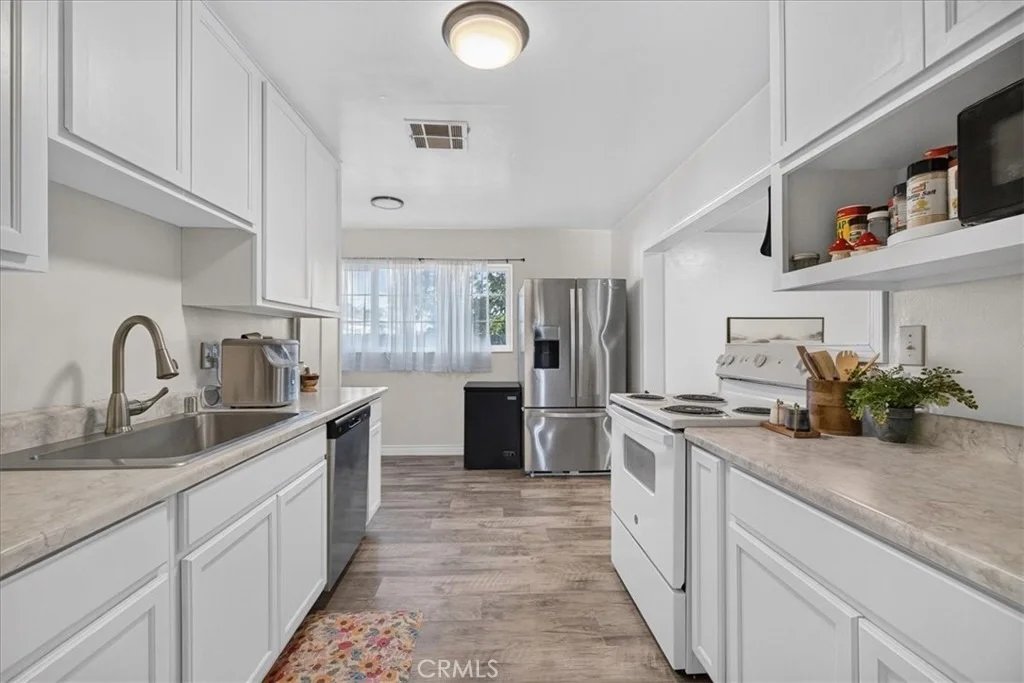 Photo of 1635 Alvord Place