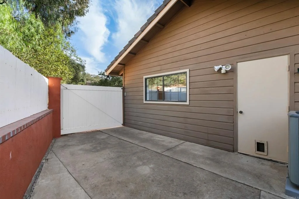 Photo of 2033 Lilac Lane