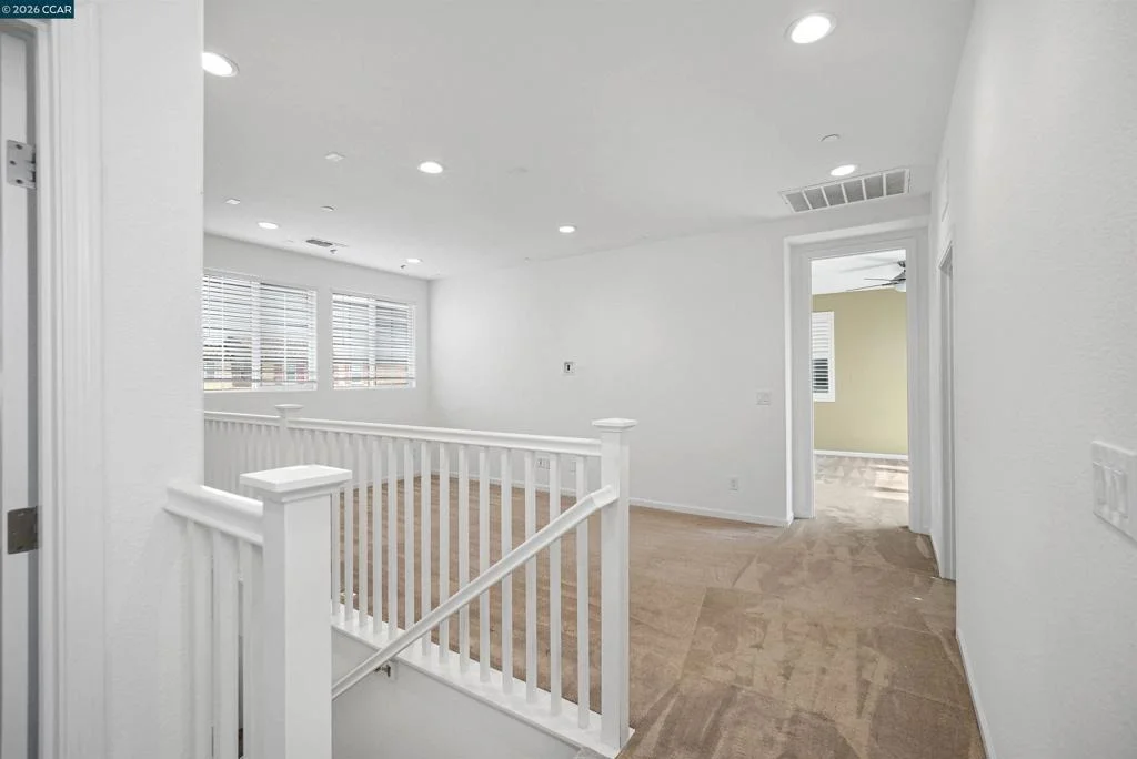 Photo of 531 Lavender Dr