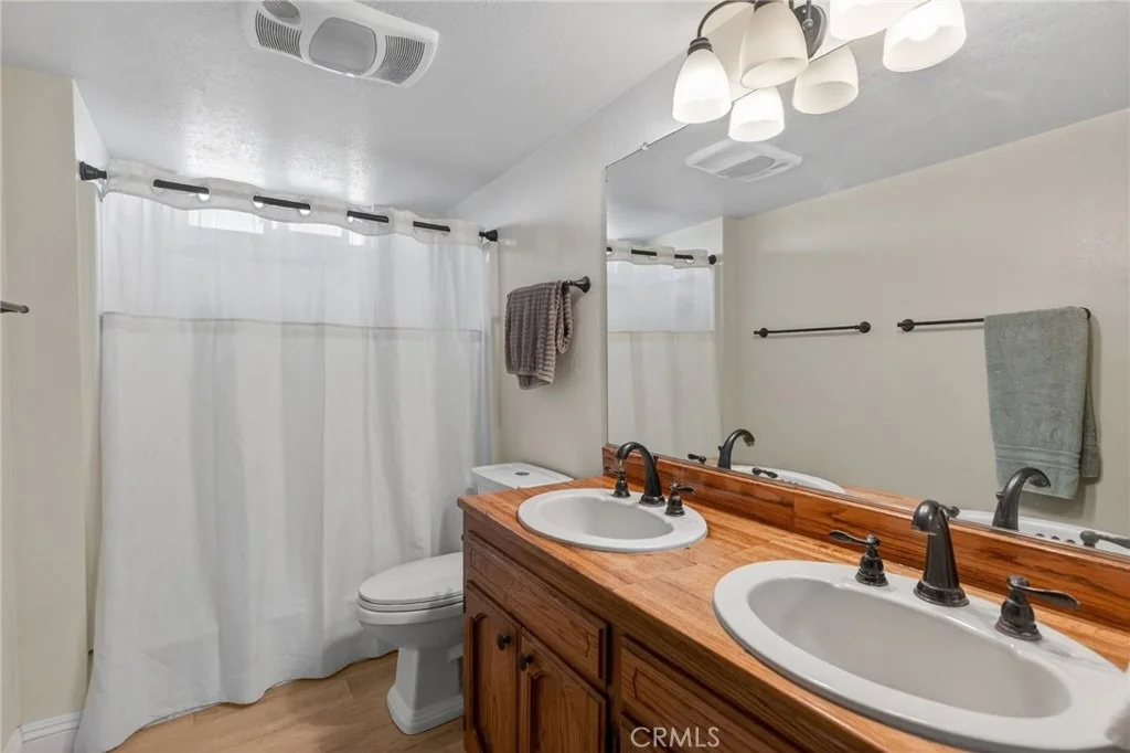 Photo of 14435 Wood Road